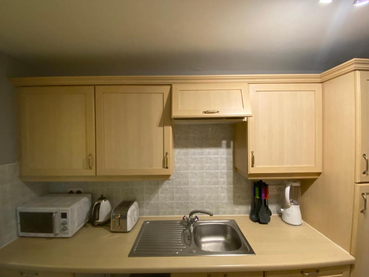 Bambz 3 Apartment